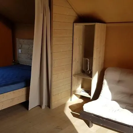 Camping Biscione 아파트 페트로지노