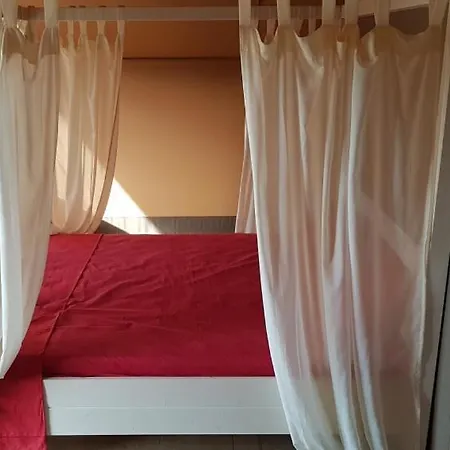 Camping Biscione 아파트 페트로지노